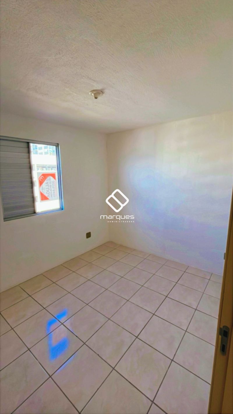 Apartamento com 2 quartos, 1 banheiro e 50m² para alugar no bairro Cruzeiro, Pelotas