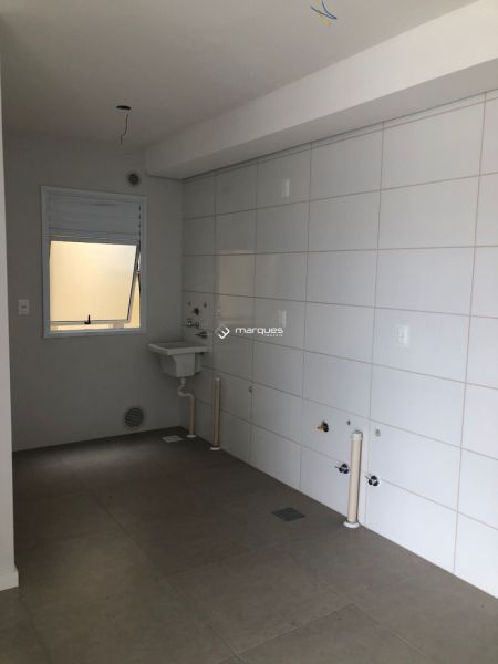 Apartamento com 2 quartos, 1 banheiro e 50m² à venda no bairro Areal, Pelotas