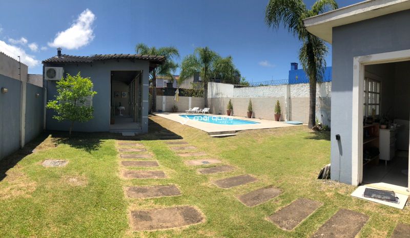 Casa com 3 quartos, 2 banheiros e 287m² à venda no bairro Areal, Pelotas