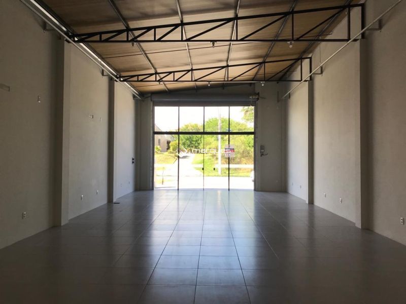 Prédio Comercial com 1 banheiro e 123m² à venda no bairro Areal, Pelotas