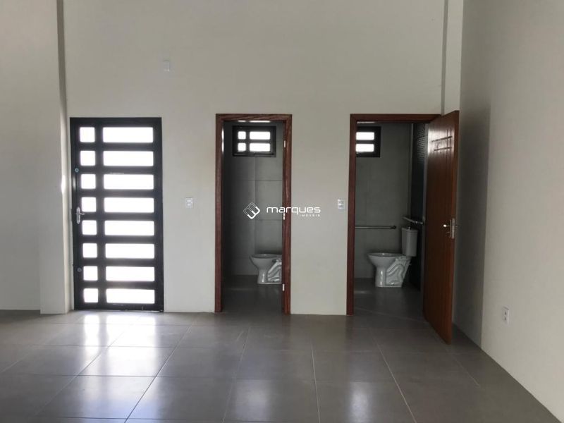 Prédio Comercial com 1 banheiro e 123m² à venda no bairro Areal, Pelotas