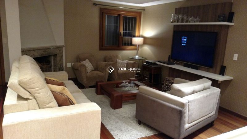 Cobertura com 3 quartos, 4 banheiros e 237m² à venda no bairro Centro, Pelotas