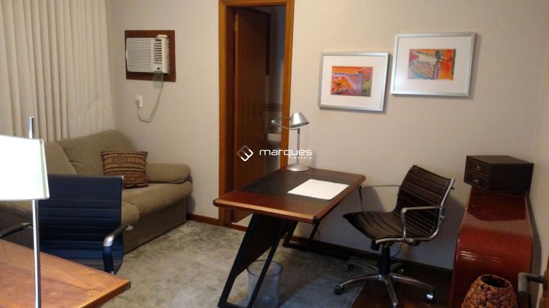 Cobertura com 3 quartos, 4 banheiros e 237m² à venda no bairro Centro, Pelotas