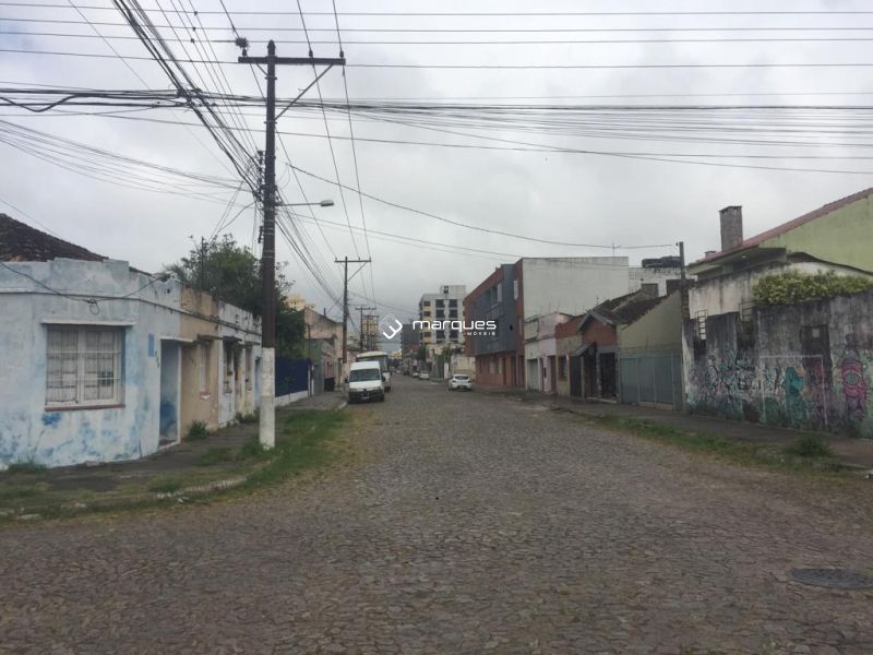 Terreno à venda no bairro Centro, Pelotas
