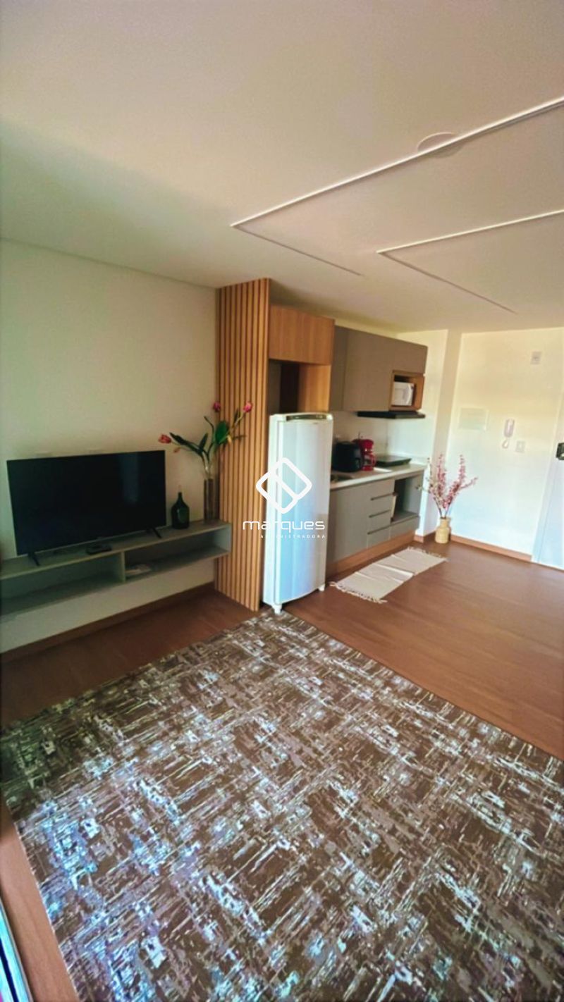 Apartamento com 1 quarto, 1 banheiro e 50m² para alugar no bairro Centro, Pelotas