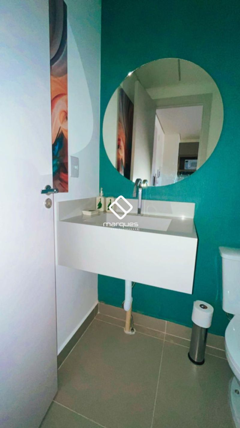 Apartamento com 1 quarto, 1 banheiro e 50m² para alugar no bairro Centro, Pelotas