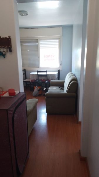 Apartamento com 2 quartos, 2 banheiros e 59m² à venda no bairro Porto, Pelotas
