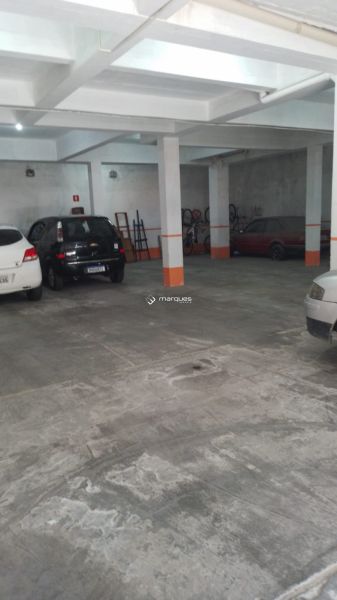 Apartamento com 2 quartos, 2 banheiros e 59m² à venda no bairro Porto, Pelotas