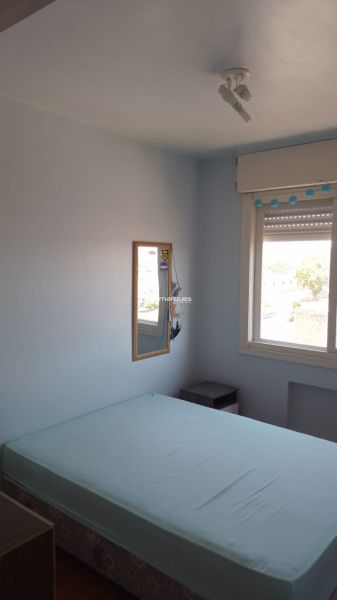 Apartamento com 2 quartos, 2 banheiros e 59m² à venda no bairro Porto, Pelotas
