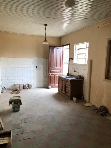 Apartamento com 3 quartos, 1 banheiro e 95m² à venda no bairro Centro, Pelotas