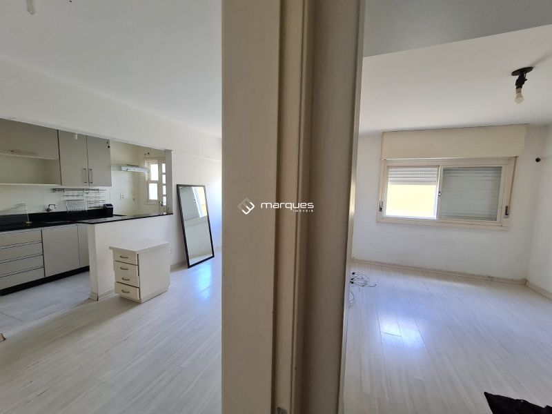 Apartamento com 1 quarto, 1 banheiro e 50m² à venda no bairro Centro, Pelotas