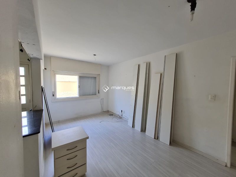 Apartamento com 1 quarto, 1 banheiro e 50m² à venda no bairro Centro, Pelotas