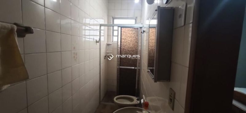 Casa com 3 quartos, 2 banheiros e 406m² à venda no bairro Fragata, Pelotas