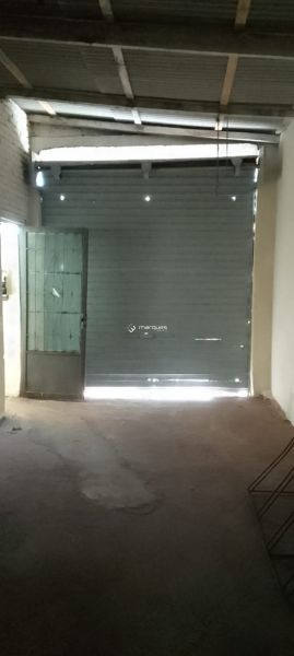 Casa Comercial com 2 quartos, 2 banheiros e 157m² à venda no bairro Fragata, Pelotas