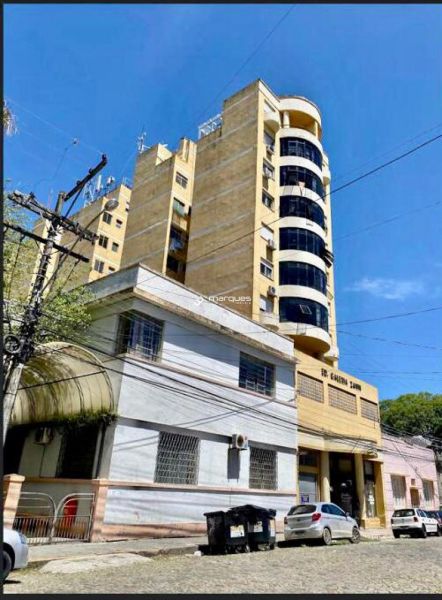 Apartamento com 2 quartos, 1 banheiro e 72m² à venda no bairro Centro, Pelotas