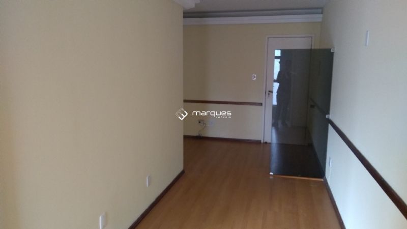 Sala com 1 banheiro e 63m² à venda no bairro Centro, Pelotas