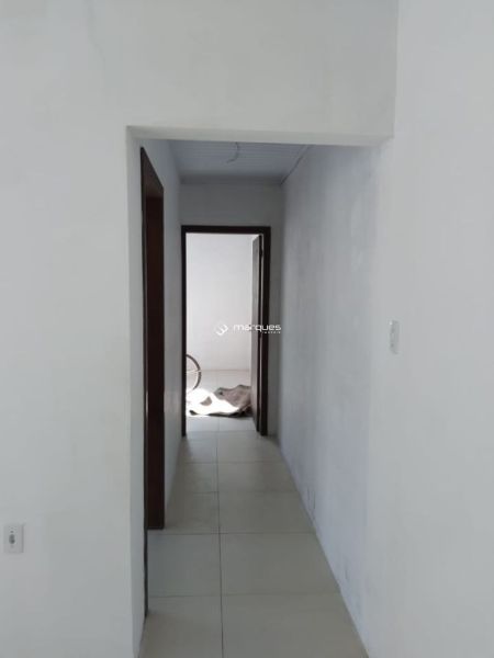 Casa com 1 quarto, 1 banheiro e 70m² à venda no bairro Laranjal, Pelotas