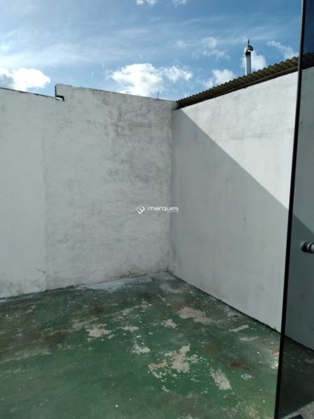 Casa com 1 quarto, 1 banheiro e 70m² à venda no bairro Laranjal, Pelotas