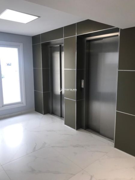 Apartamento com 2 quartos, 1 banheiro e 84m² à venda no bairro Centro, Pelotas