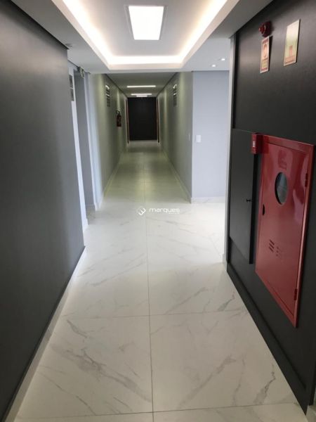 Apartamento com 2 quartos, 1 banheiro e 84m² à venda no bairro Centro, Pelotas