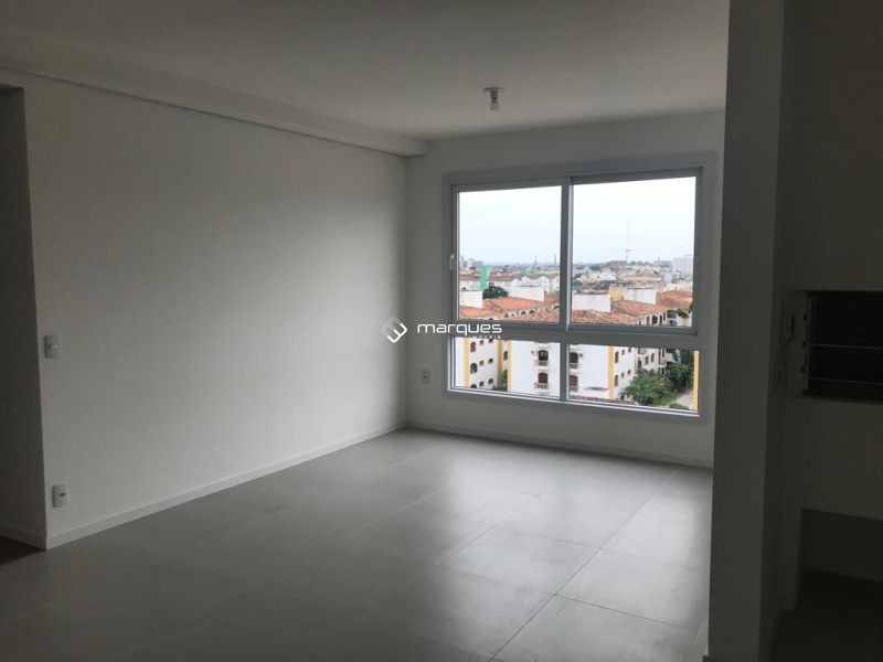 Apartamento com 2 quartos, 1 banheiro e 84m² à venda no bairro Centro, Pelotas
