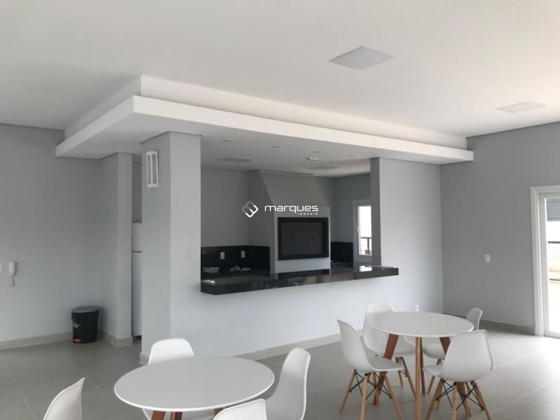 Apartamento com 2 quartos, 1 banheiro e 84m² à venda no bairro Centro, Pelotas