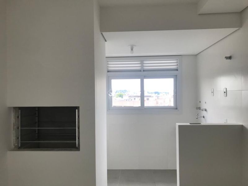 Apartamento com 3 quartos, 1 banheiro e 100m² à venda no bairro Centro, Pelotas