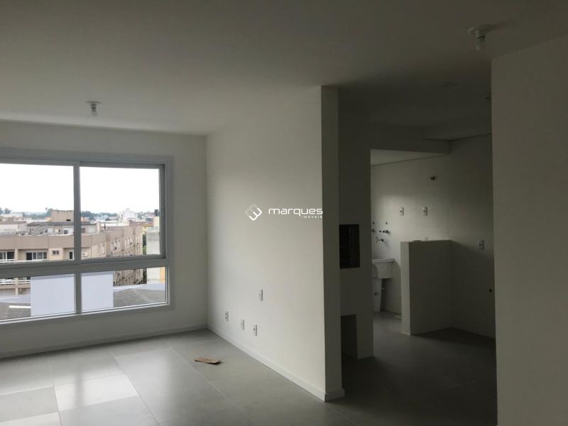Apartamento com 3 quartos, 1 banheiro e 100m² à venda no bairro Centro, Pelotas