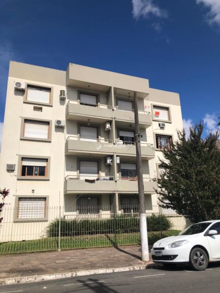 Apartamento com 3 quartos, 2 banheiros e 98m² à venda no bairro Centro, Pelotas
