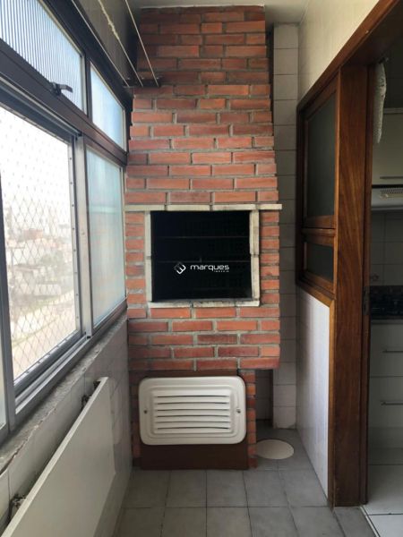 Apartamento com 3 quartos, 2 banheiros e 98m² à venda no bairro Centro, Pelotas