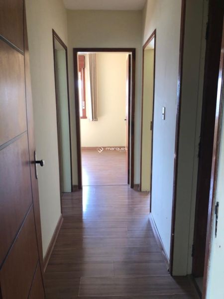 Apartamento com 3 quartos, 2 banheiros e 98m² à venda no bairro Centro, Pelotas