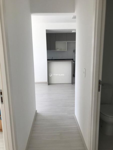 Apartamento com 2 quartos e 1 banheiro à venda no bairro Três Vendas, Pelotas