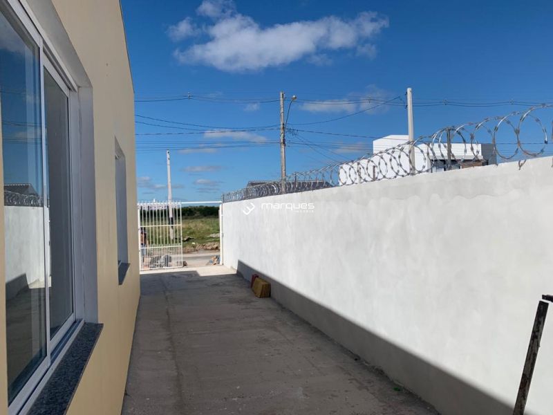 Casa com 3 quartos, 1 banheiro e 55m² à venda no bairro Três Vendas, Pelotas