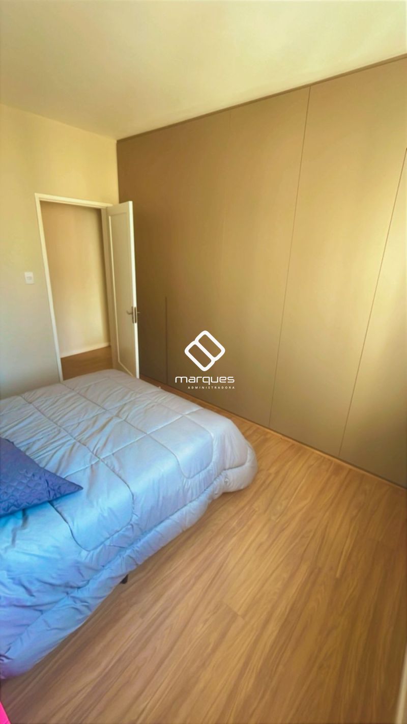 Apartamento com 2 quartos, 2 banheiros e 153m² para alugar no bairro Centro, Pelotas