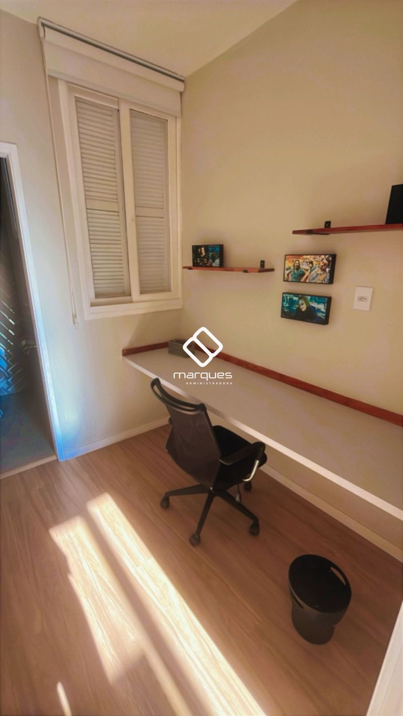 Apartamento com 2 quartos, 2 banheiros e 153m² para alugar no bairro Centro, Pelotas