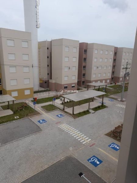 Apartamento com 2 quartos, 1 banheiro e 48m² à venda no bairro Simões Lopes, Pelotas