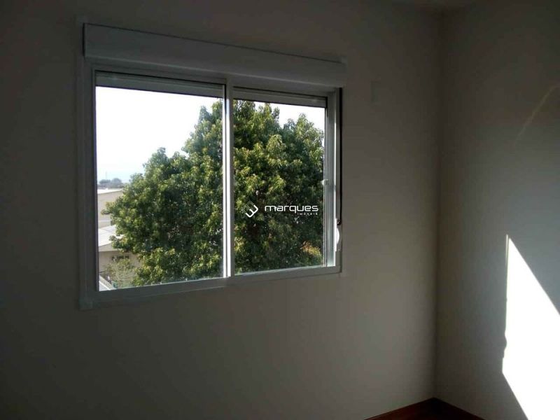 Apartamento com 2 quartos, 1 banheiro e 48m² à venda no bairro Simões Lopes, Pelotas