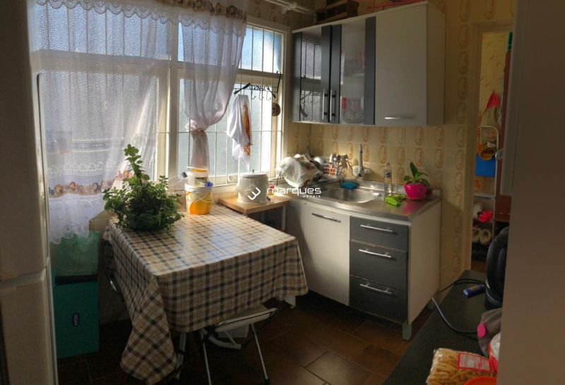 Apartamento com 2 quartos, 1 banheiro e 61m² à venda no bairro Centro, Pelotas