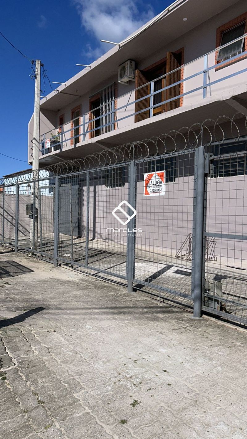 Sobrado com 2 quartos e 142m² para alugar no bairro Fragata, Pelotas