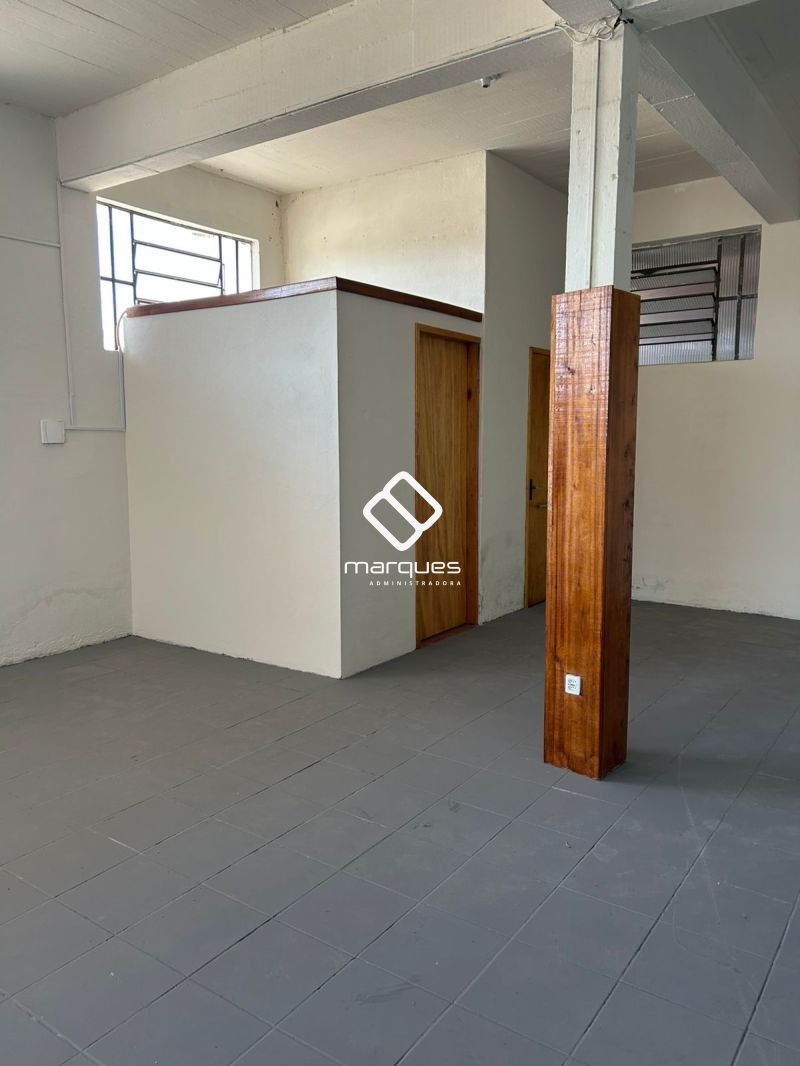 Sobrado com 2 quartos e 142m² para alugar no bairro Fragata, Pelotas