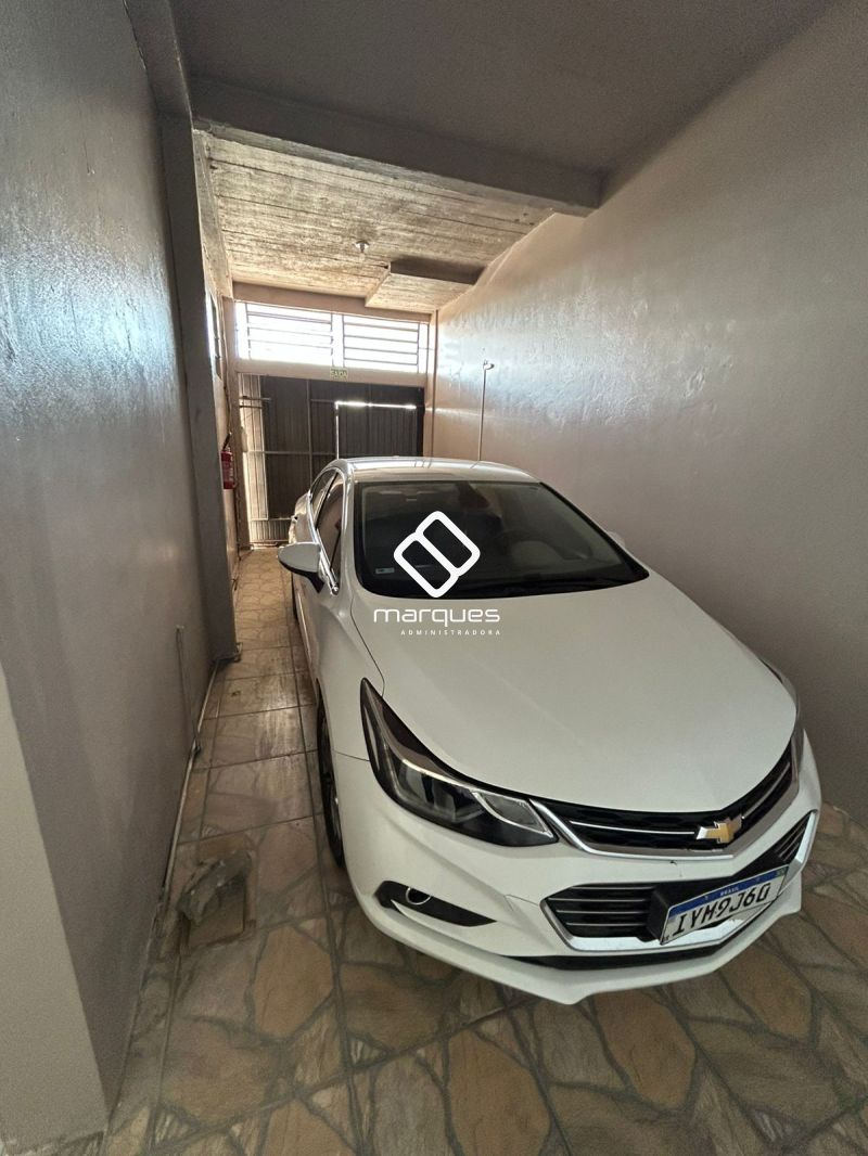Sobrado com 2 quartos e 142m² para alugar no bairro Fragata, Pelotas