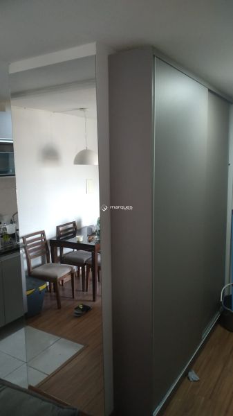 Apartamento com 2 quartos, 1 banheiro e 48m² à venda no bairro Simões Lopes, Pelotas