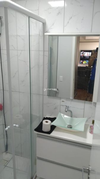 Apartamento com 2 quartos, 1 banheiro e 48m² à venda no bairro Simões Lopes, Pelotas
