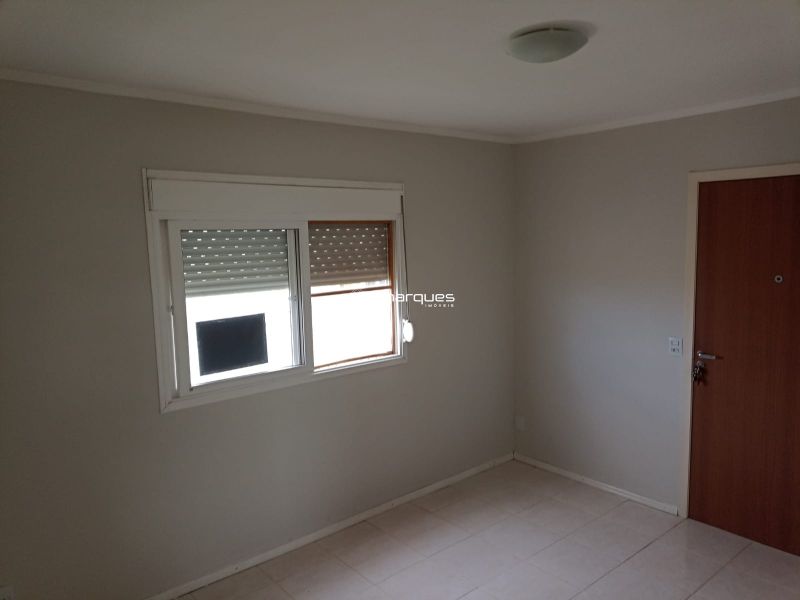 Casa com 2 quartos, 2 banheiros e 110m² à venda no bairro Areal, Pelotas
