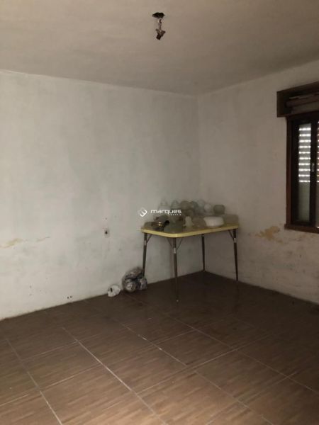 Casa com 2 quartos, 2 banheiros e 110m² à venda no bairro Areal, Pelotas