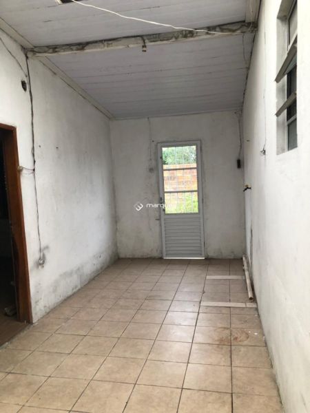 Casa com 2 quartos, 2 banheiros e 110m² à venda no bairro Areal, Pelotas