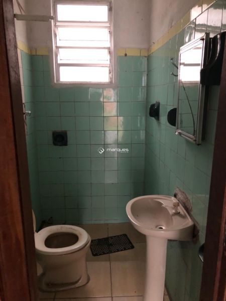 Casa com 2 quartos, 2 banheiros e 110m² à venda no bairro Areal, Pelotas