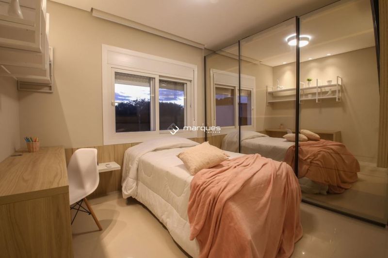 Casa com 3 quartos, 1 banheiro e 133m² à venda no bairro Areal, Pelotas