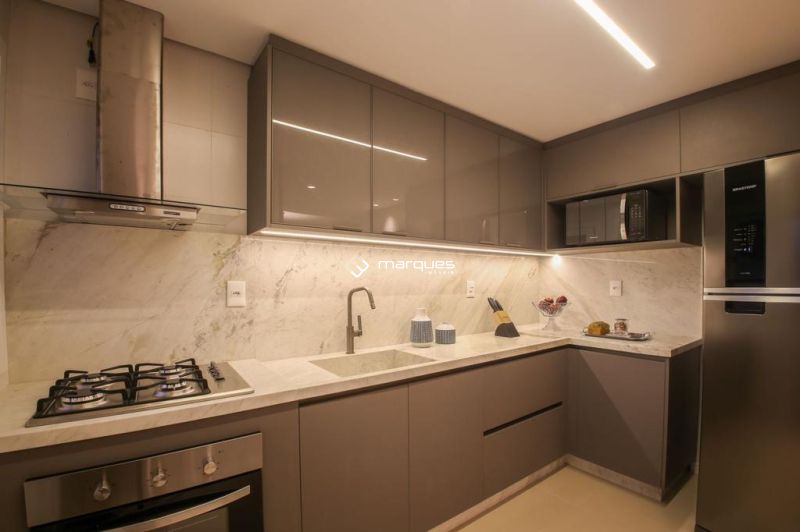 Casa com 3 quartos, 1 banheiro e 133m² à venda no bairro Areal, Pelotas