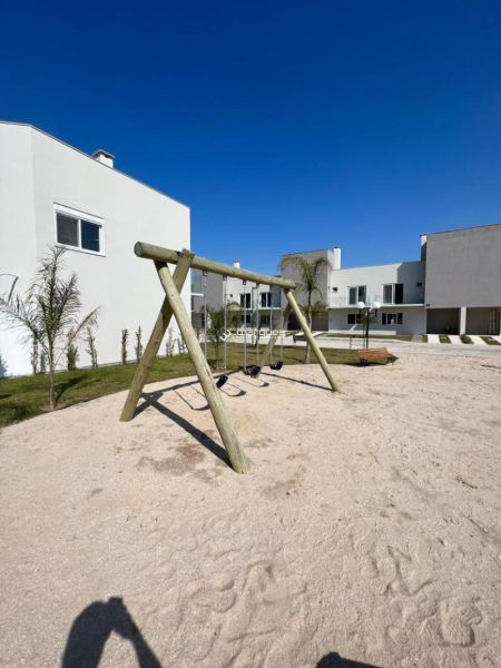 Casa com 3 quartos, 1 banheiro e 133m² à venda no bairro Areal, Pelotas